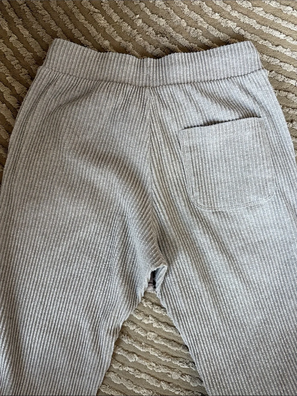 ALO Yoga soft ribbed